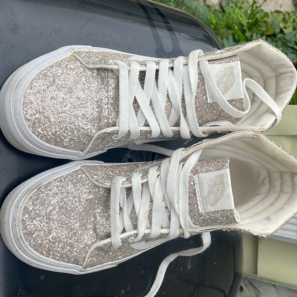 Bling Vans Off white womans 7.5 in excellent condition